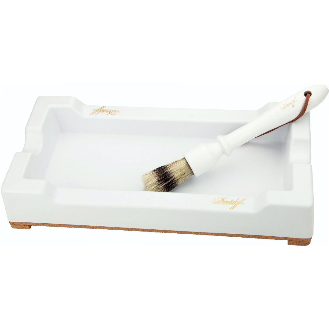 Davidoff Ashtray "Connoisseur" (incl. Brush)