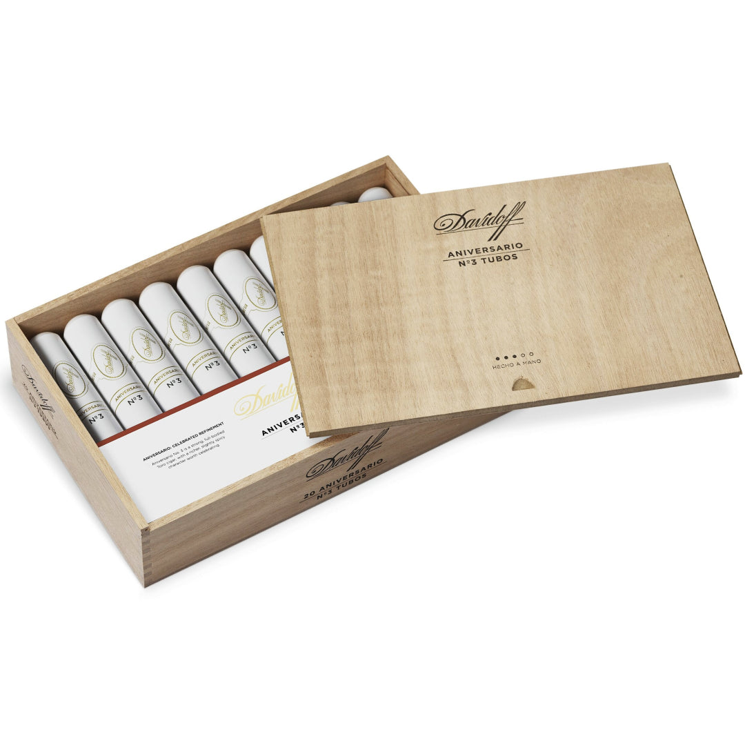 Davidoff Aniversario "No. 3" Tubo