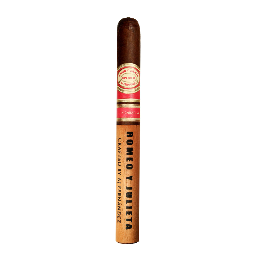 Romeo y Julieta "Crafted by AJ Fernandez" Churchill