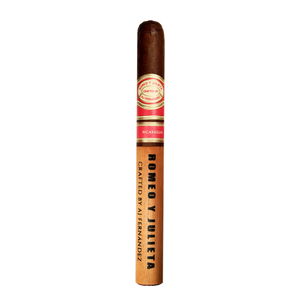 Romeo y Julieta "Crafted by AJ Fernandez" Churchill